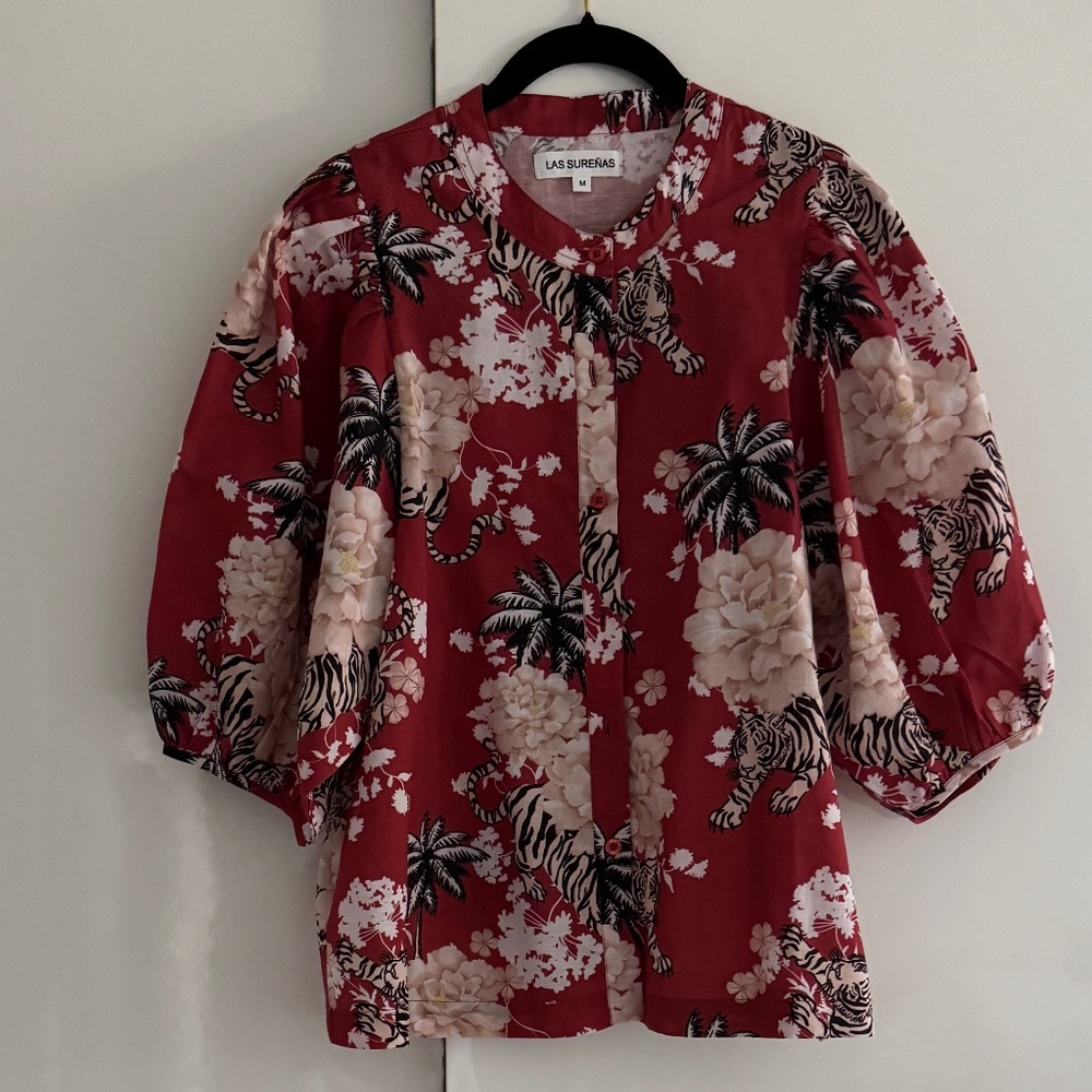 Las Surena's Blouse